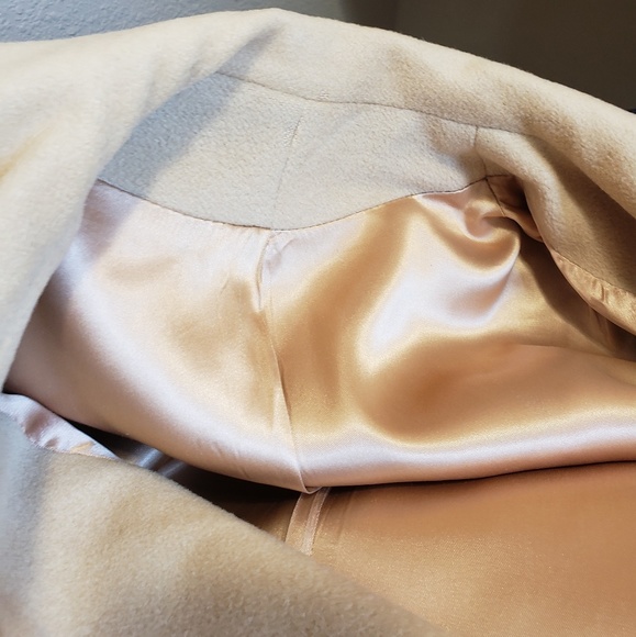 Vintage coat - Picture 2 of 6